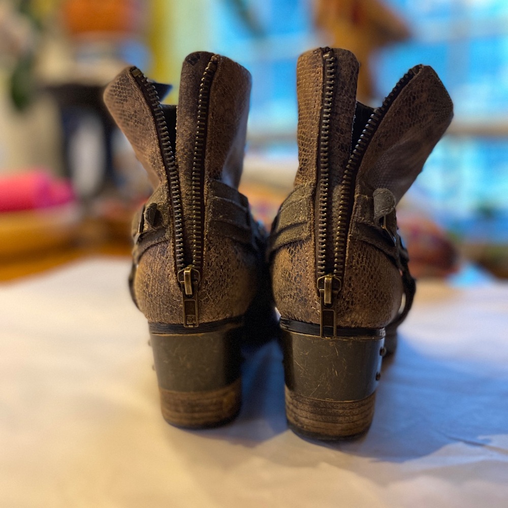 Brown Leather Harness Ankle Boots with Bronzed Hardware Detailing - Picture 10 of 16